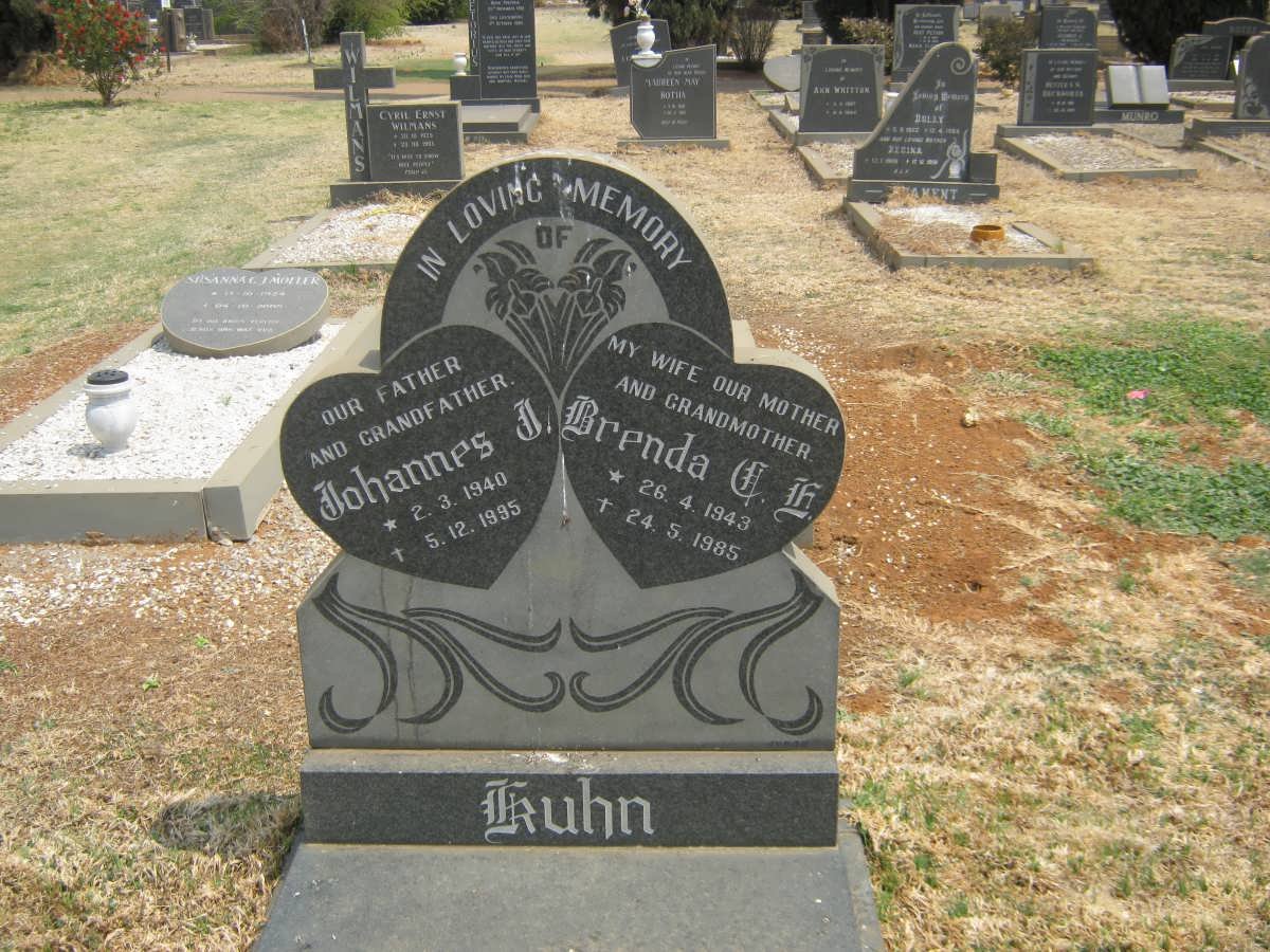 KUHN Johannes J. 1940-1995 &amp; Brenda C.H. 1943-1985