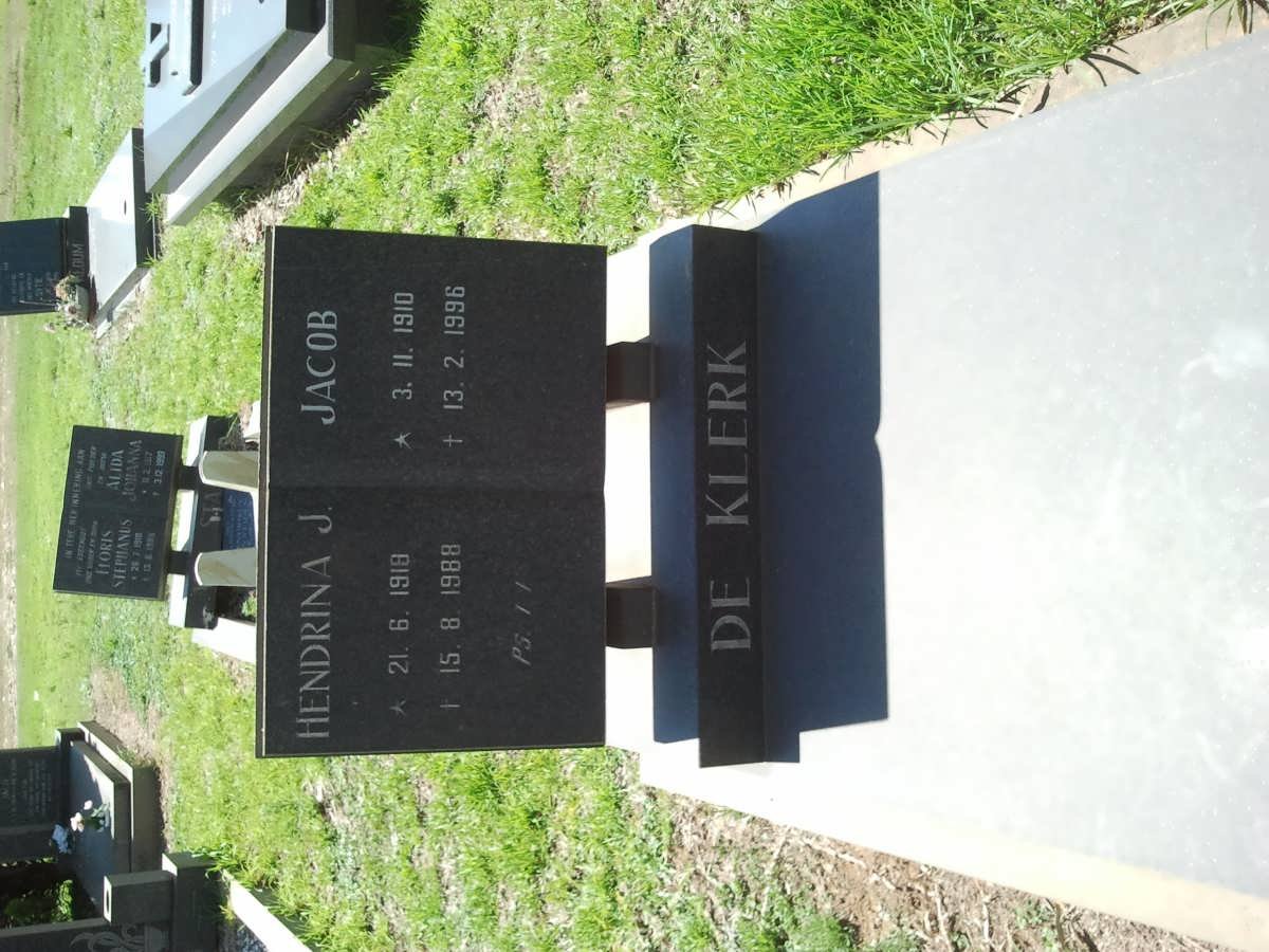 KLERK Jacob, de 1910-1996 &amp; Hendrina J. 1918-1988