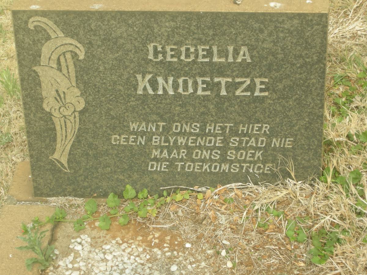 KNOETZE Cecelia
