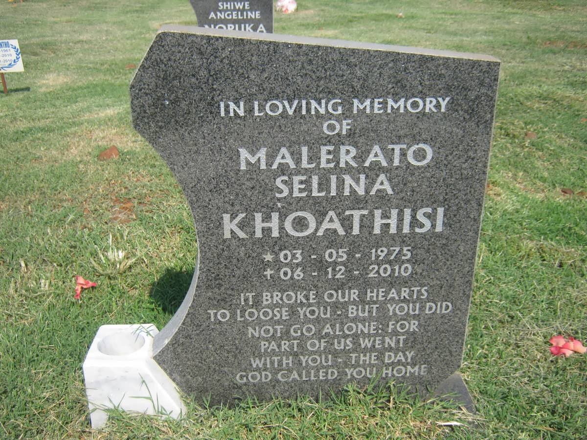 KHOATHISI Malerato Selina 1975-2010