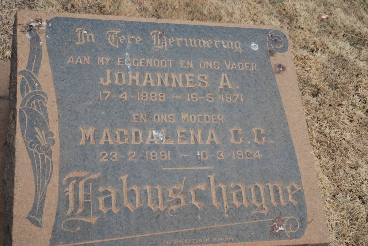 LABUSCHAGNE Johannes A. 1889-1971 &amp; Magdalena C.C 1891-1934