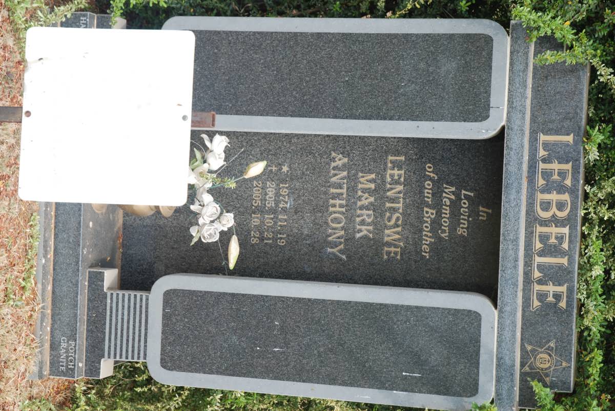 LEBELE Lentswe Mark Anthony 1974-2005