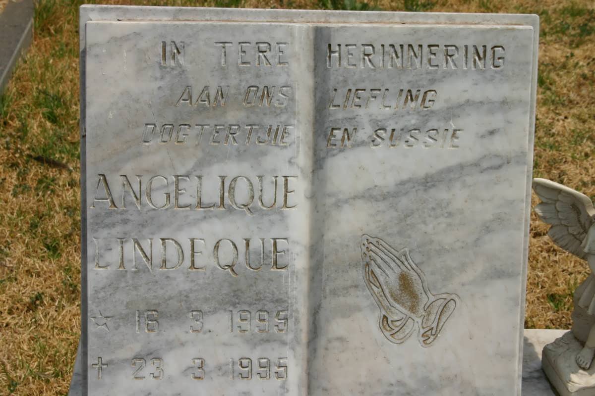 LINDEQUE Angelique 1995-1995