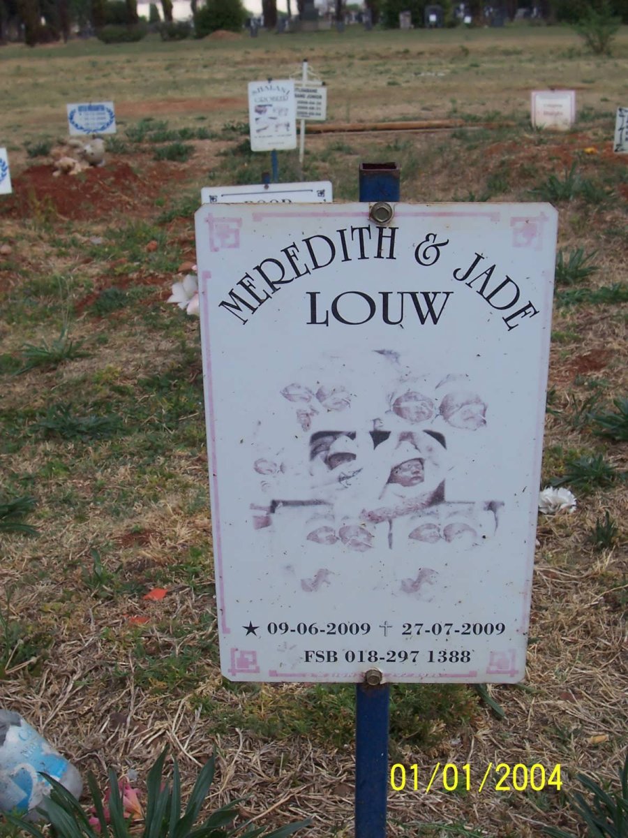 LOUW Meredith 2009-2009 :: LOUW Jade 2009-2009