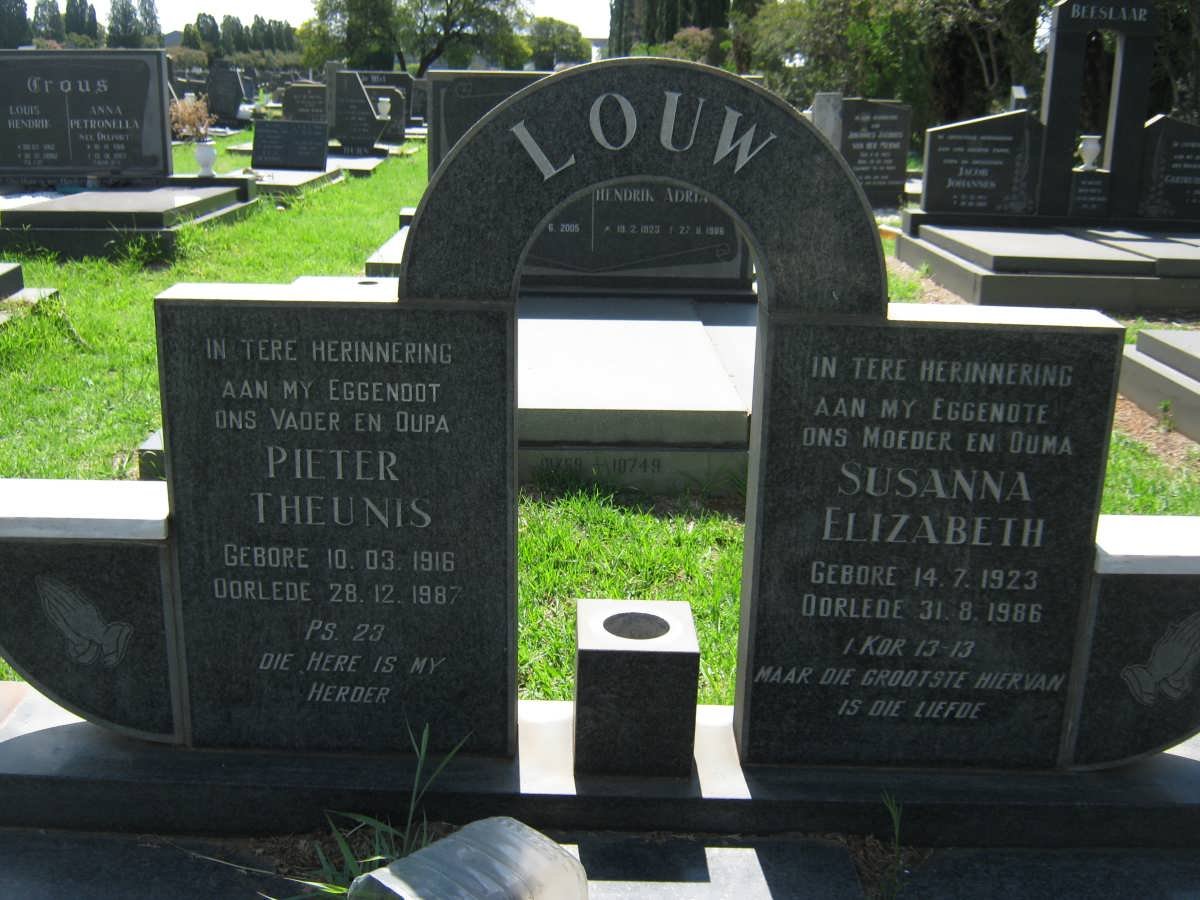 LOUW Pieter Theunis 1916-1987 &amp; Susanna Elizabeth 1923-1986