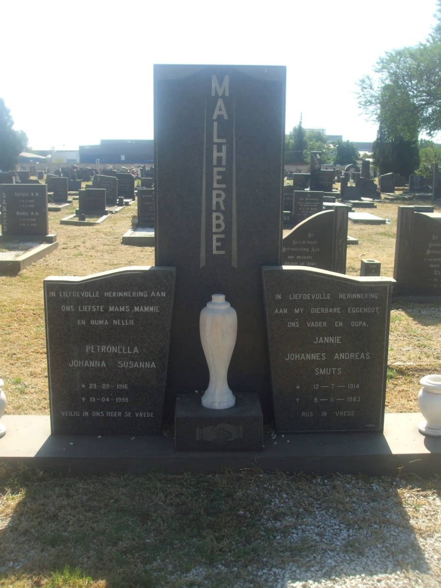 MALHERBE Johannes Andreas Smuts 1914-1983 &amp; Petronella Johanna Susanna 1916-1998