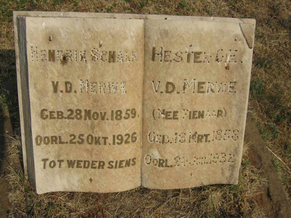 MERWE Hendrik Schalk, v.d. 1859-1926 &amp; Hester G.E. PIENAAR 1858-1932