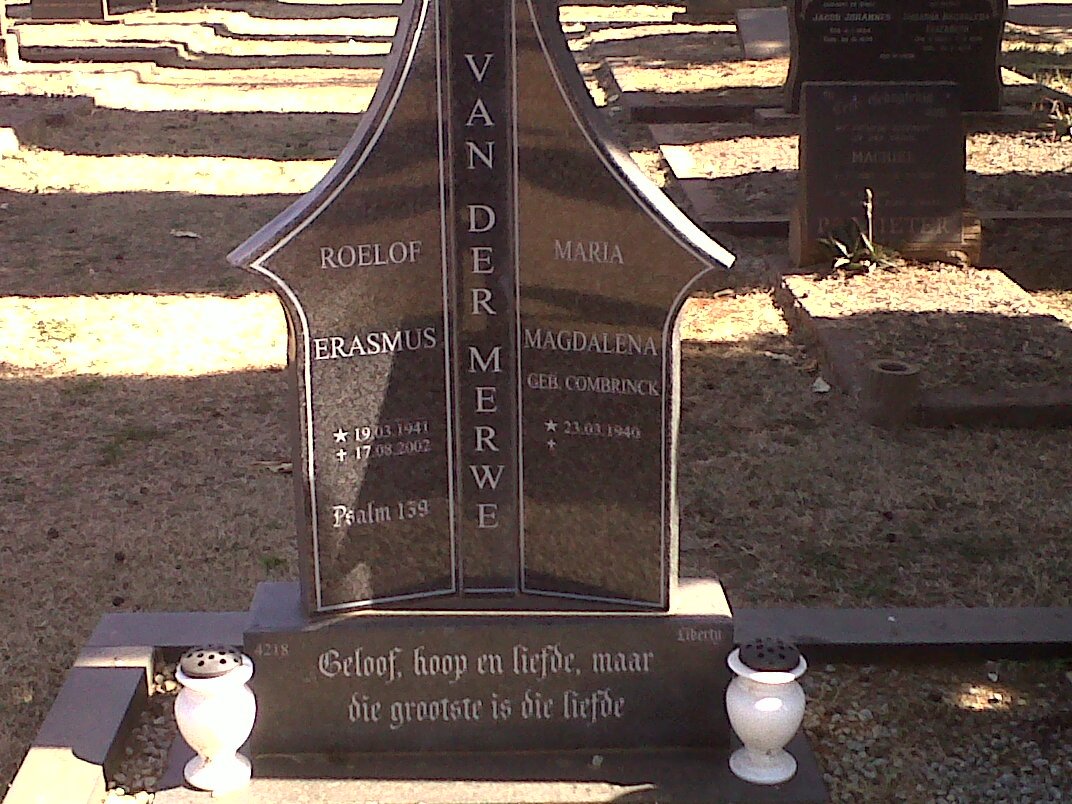 MERWE Roelof Erasmus, van der 1941-2002 &amp; Maria Magdalena COMBRINCK 194?-