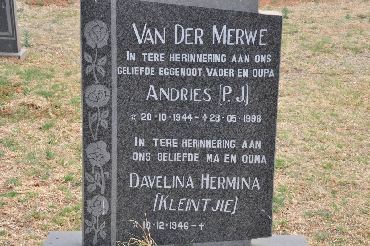 MERWE Andries, van der 1944-1998 &amp; Davelina Hermina 1946-