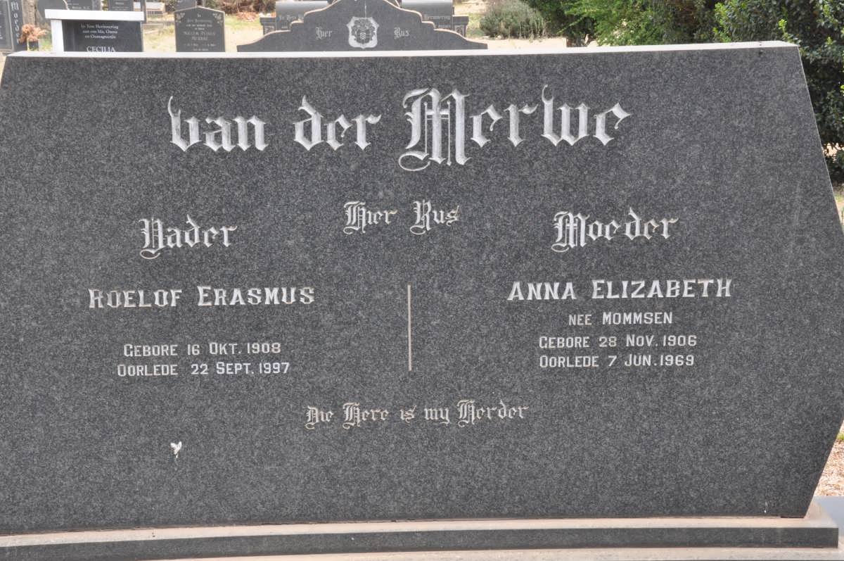 MERWE Roelof Erasmus, van der 1908-1997 &amp; Anna Elizabeth MOMMSEN 1906-1969