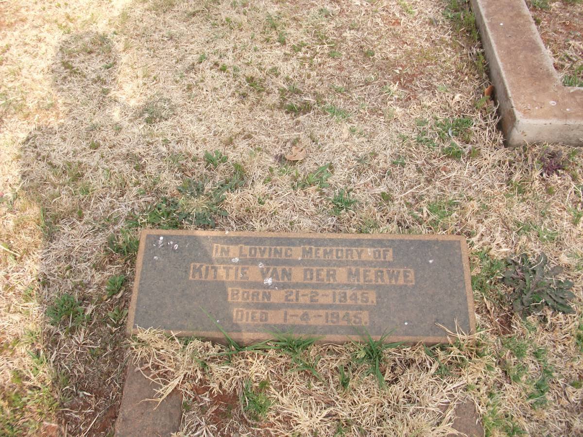 MERWE Kittie, van der 1945-1945