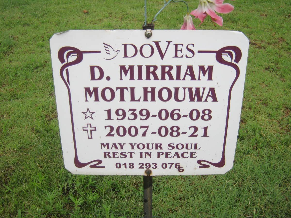 MOTLHOUWA D. Mirriam 1939-2007