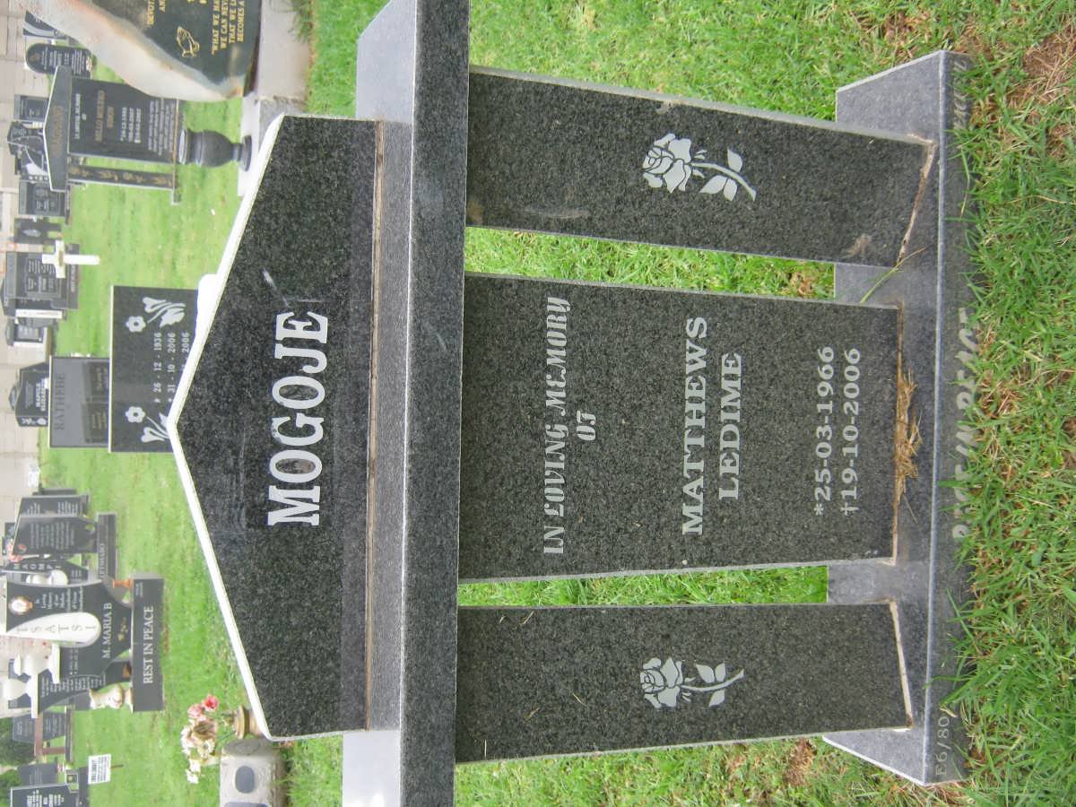 MOGOJE Matthews Ledime 1966-2006
