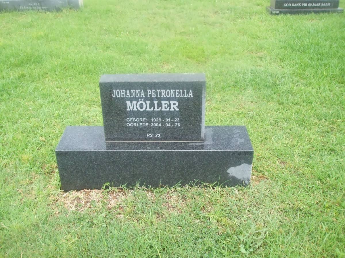 MÖLLER Johanna Petronella 1929-2004