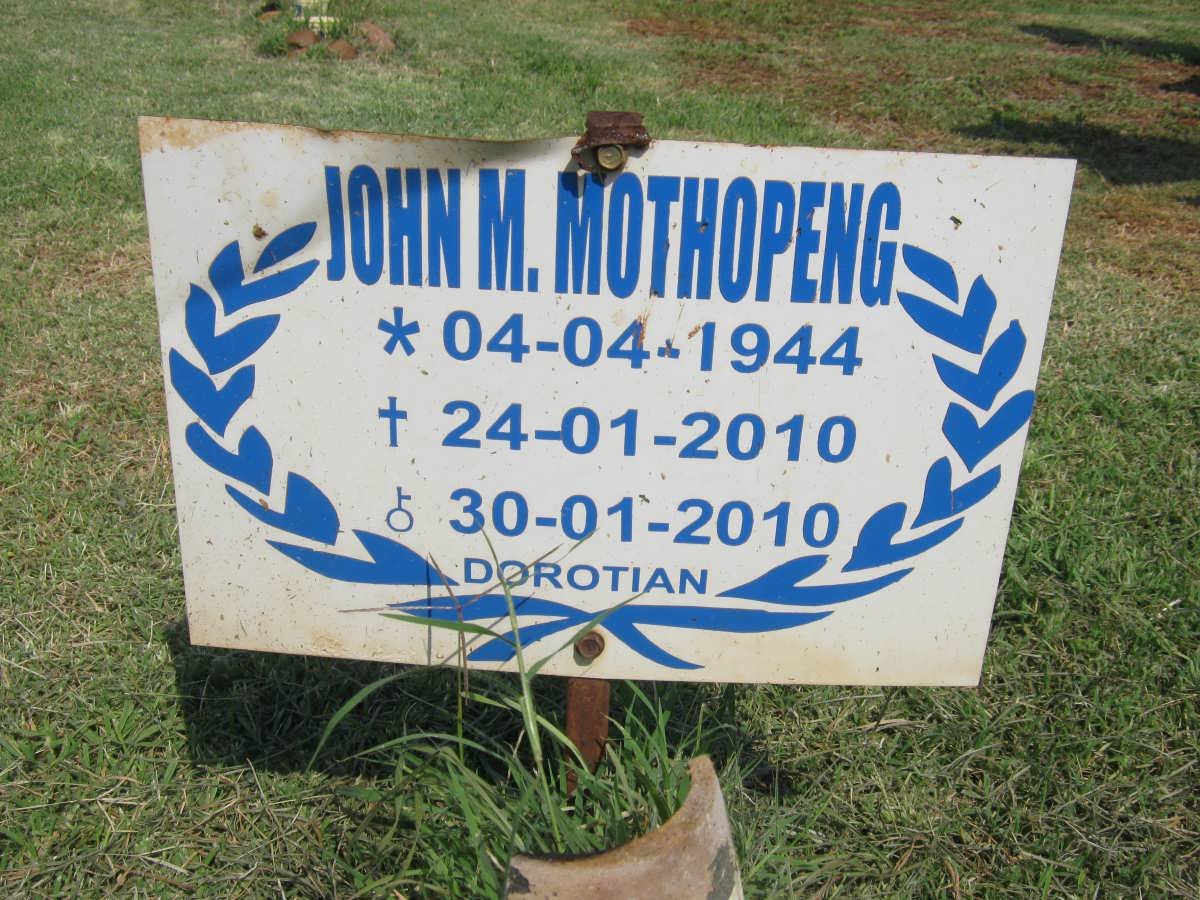 MOTHOPENG John M. 1944-2010