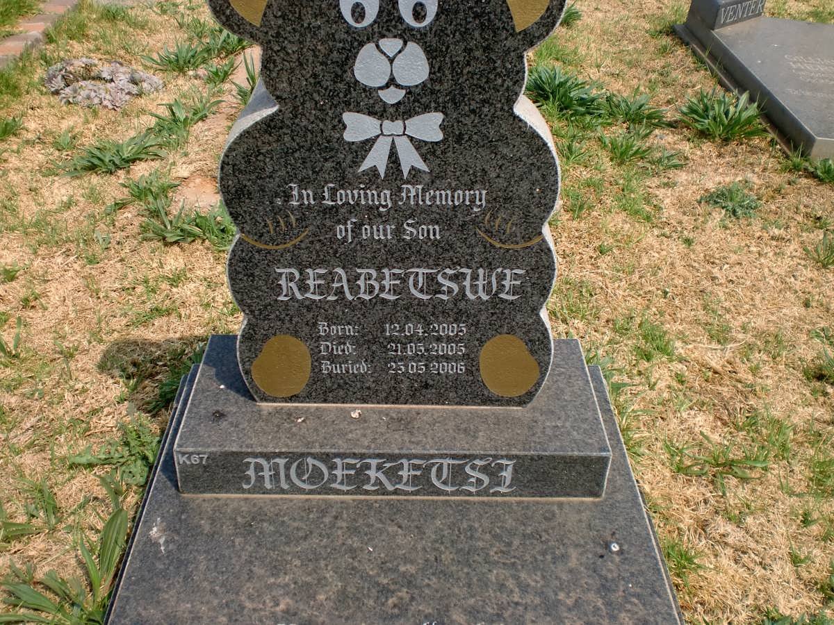 MOEKETSI Reabetswe 2005-2005