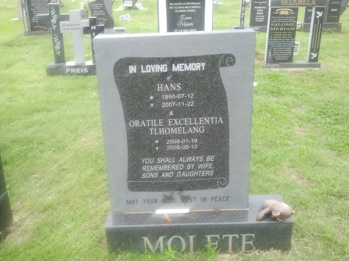 MOLETE Hans 1950-2007 :: TLHOMELANG Oratile Excellentia 2008-2008