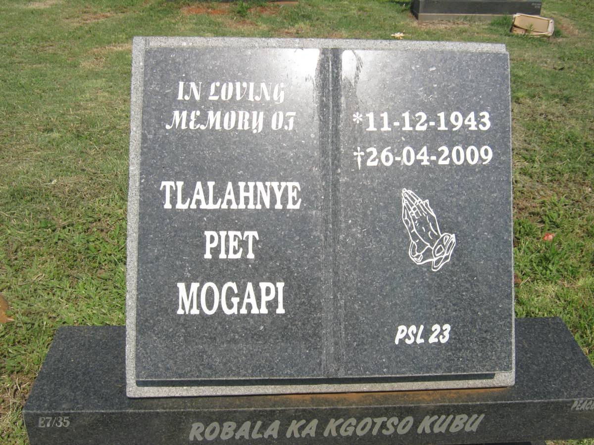 MOGAPI Tlalahnye Piet 1943-2009