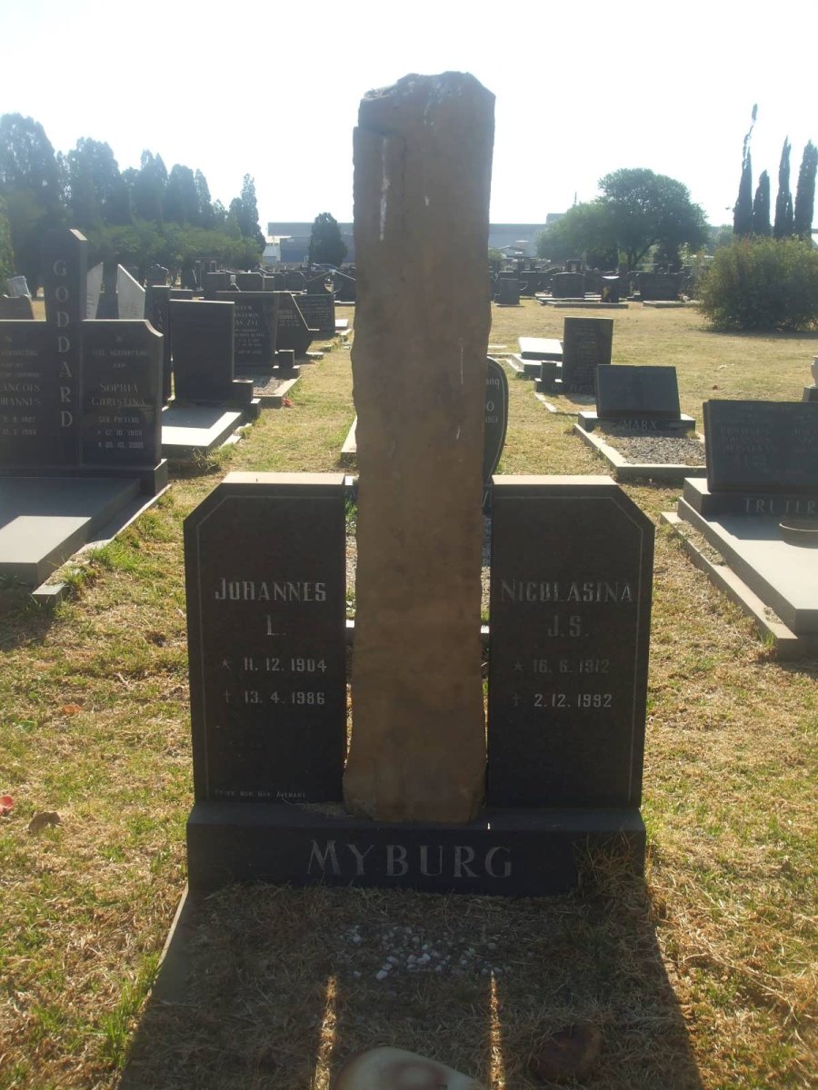 MYBURG Johannes L. 1904-1986 &amp; Nicolasina J.S. 1912-1992