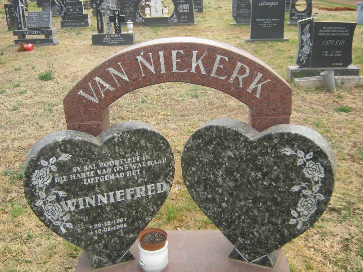 NIEKERK Winniefred, van 1961-1998
