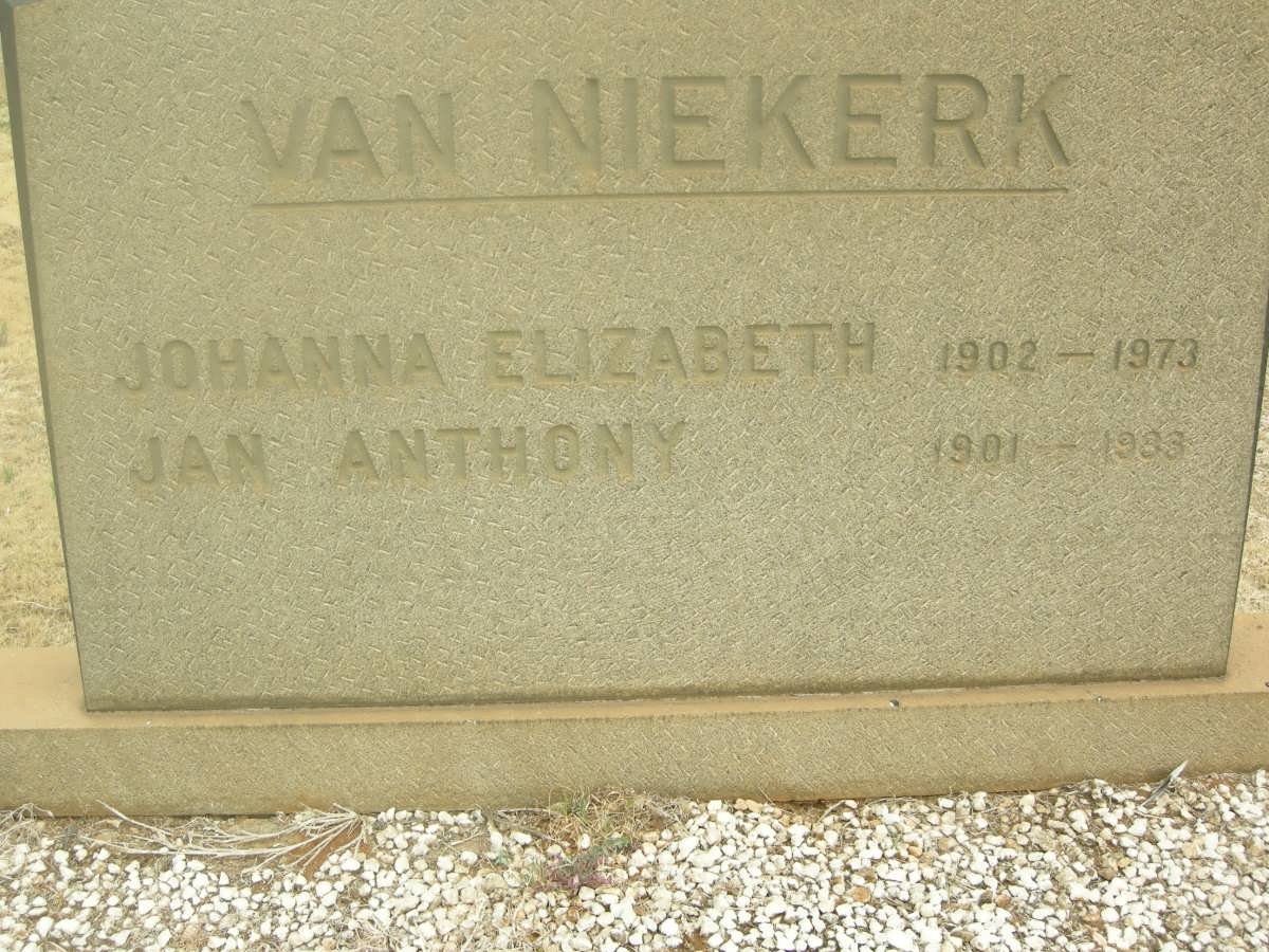NIEKERK Jan Anthony, van 1901-1983 &amp; Johanna Elizabeth 1902-1973