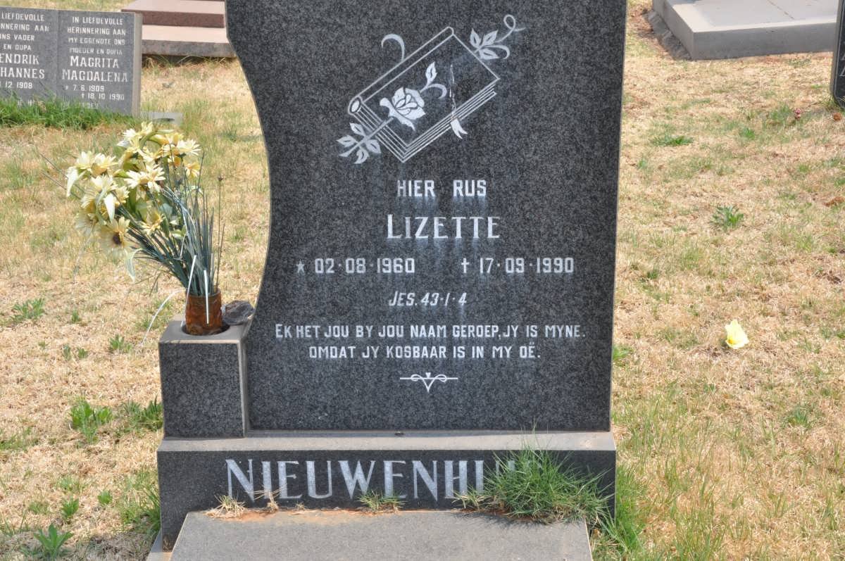 NIEUWENHUIS Lizette 1960-1990