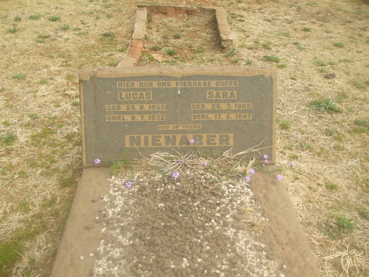 NIENABER Lucas 1855-1932 &amp; Sara 1868-1947