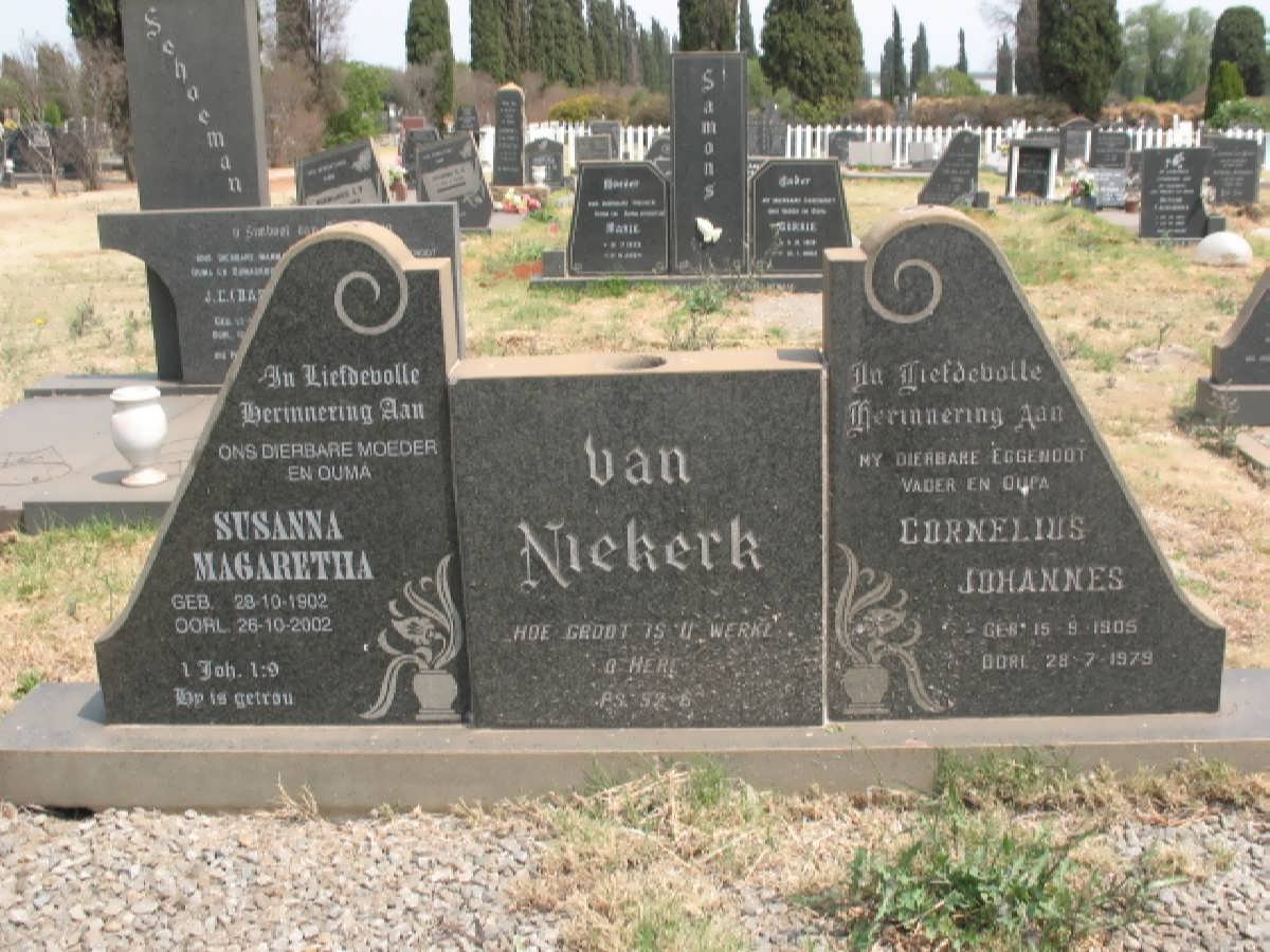 NIEKERK Cornelius Johannes, van 1905-1979 &amp; Susanna Magaretha 1902-2002 
