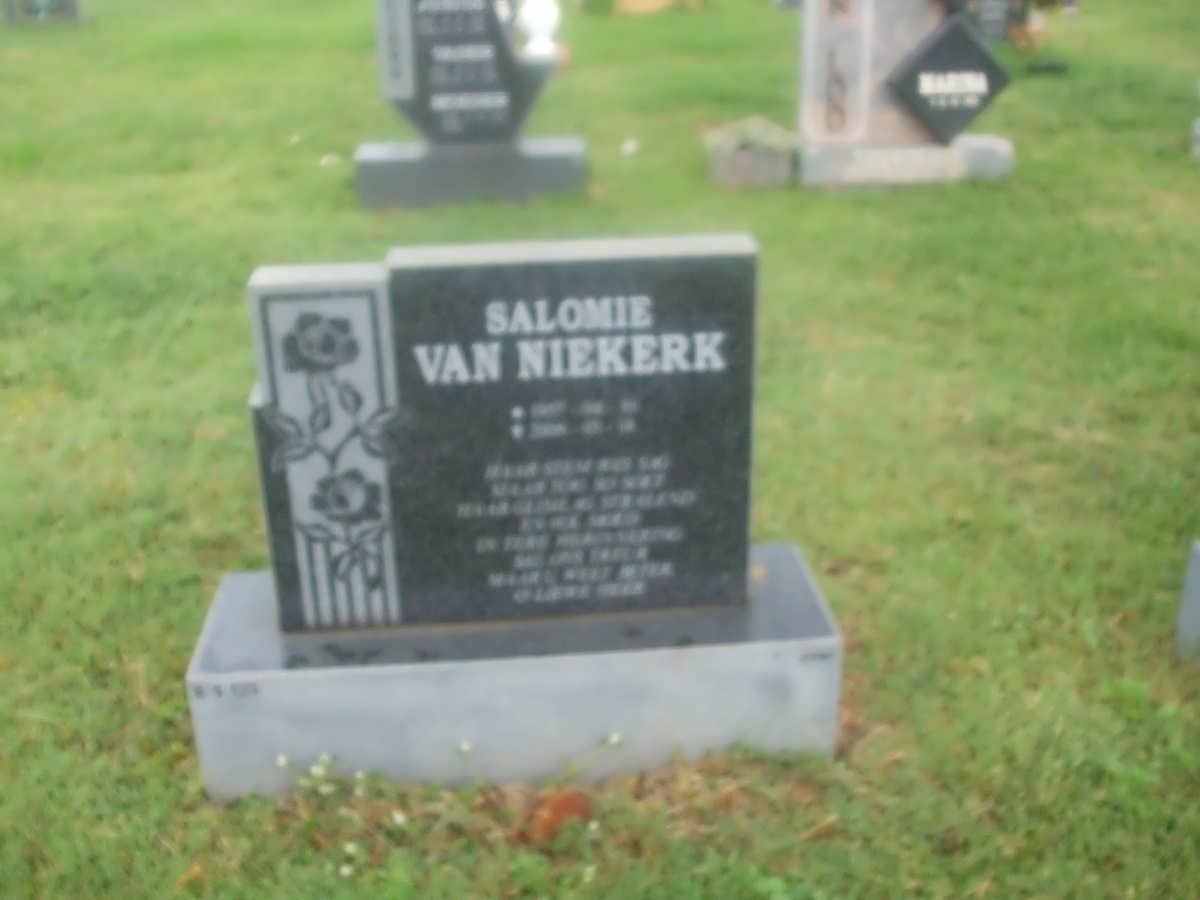 NIEKERK Salomie, van