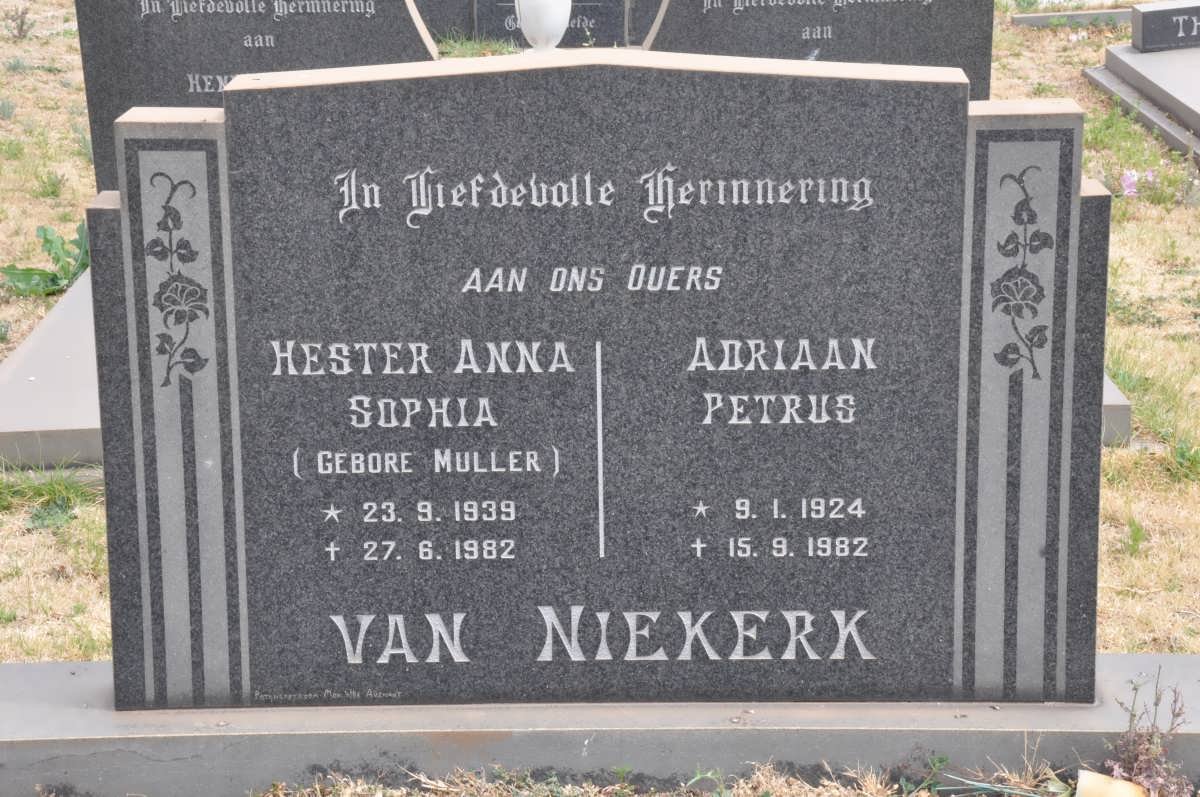 NIEKERK Adriaan Petrus, van 1924-1982 &amp; Hester Anna Sophia MULLER 1939-1982