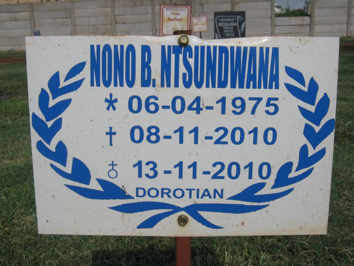 NTSUNDWANA Nono B. 1975-2010