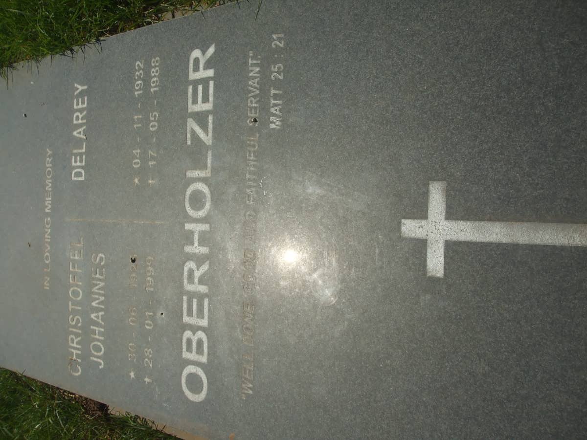 OBERHOLZER Christoffel Johannes 192?-1999 :: OBERHOLZER Delarey 1932-1988