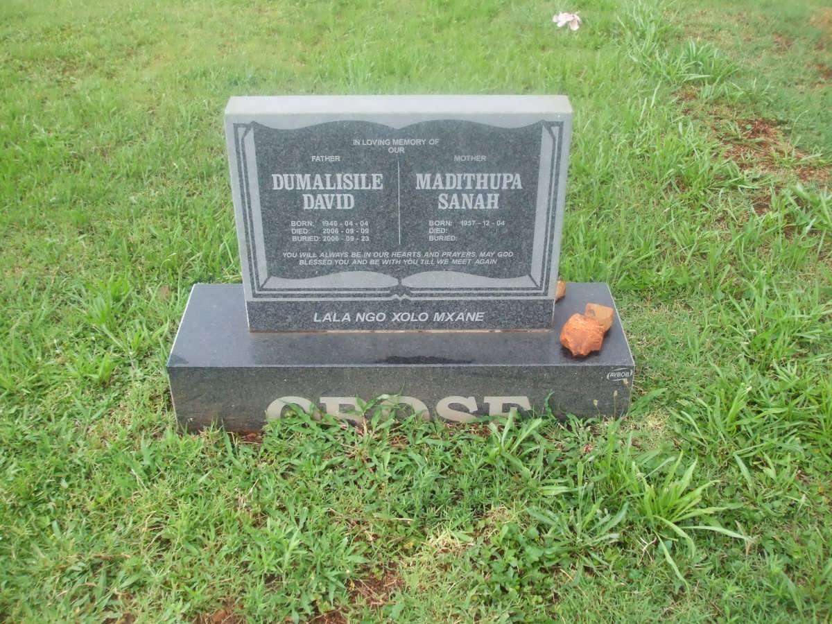 OBOSE Dumalisile David 1946-2006 &amp; Madithupa Sanah 1957-