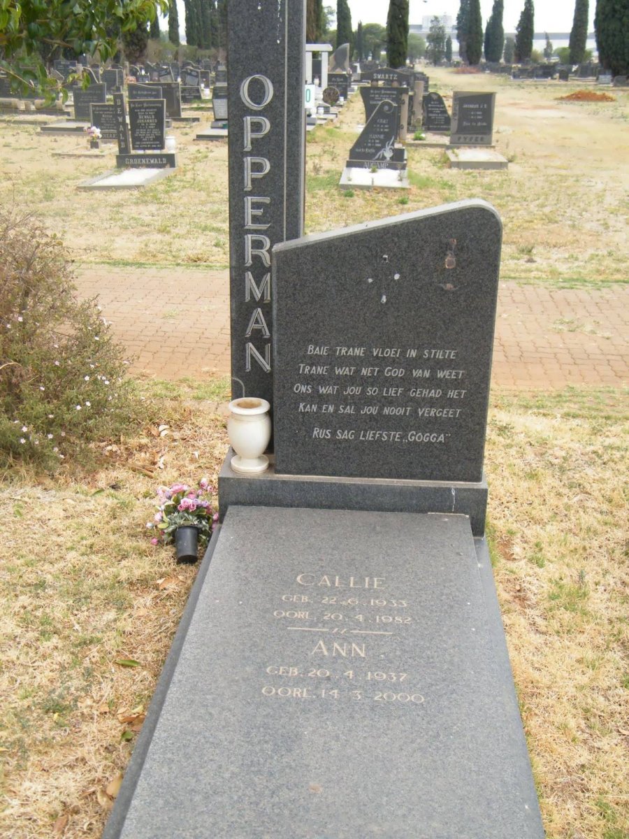 OPPERMAN Callie 1933-1982 &amp; Ann 1937-2000