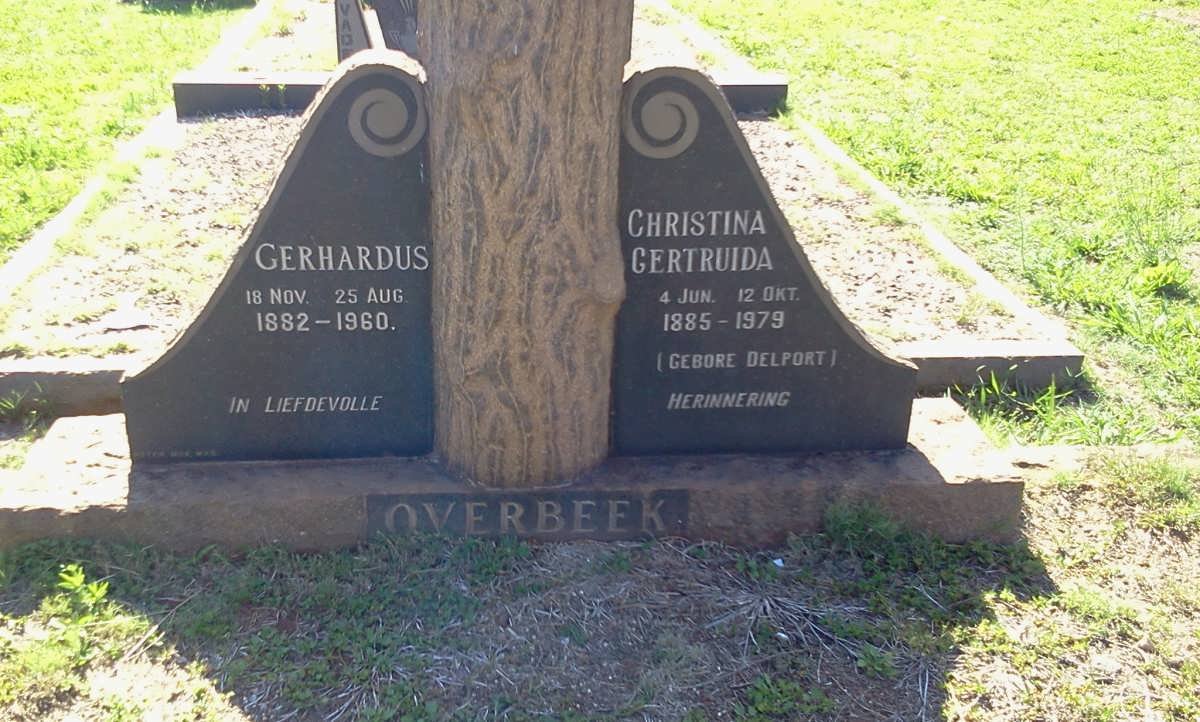 OVERBEEK Gerhardus 1882-1960 &amp; Christina Gertruida DELPORT 1885-1979