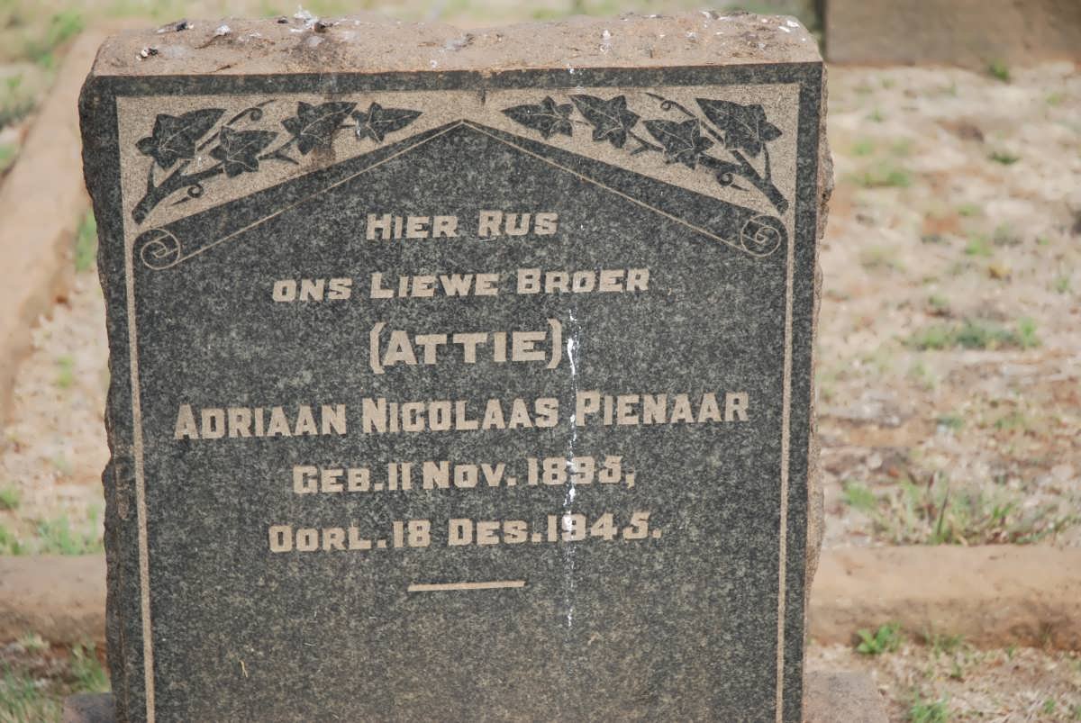 PIENAAR Adriaan Nicolaas 1895-1945