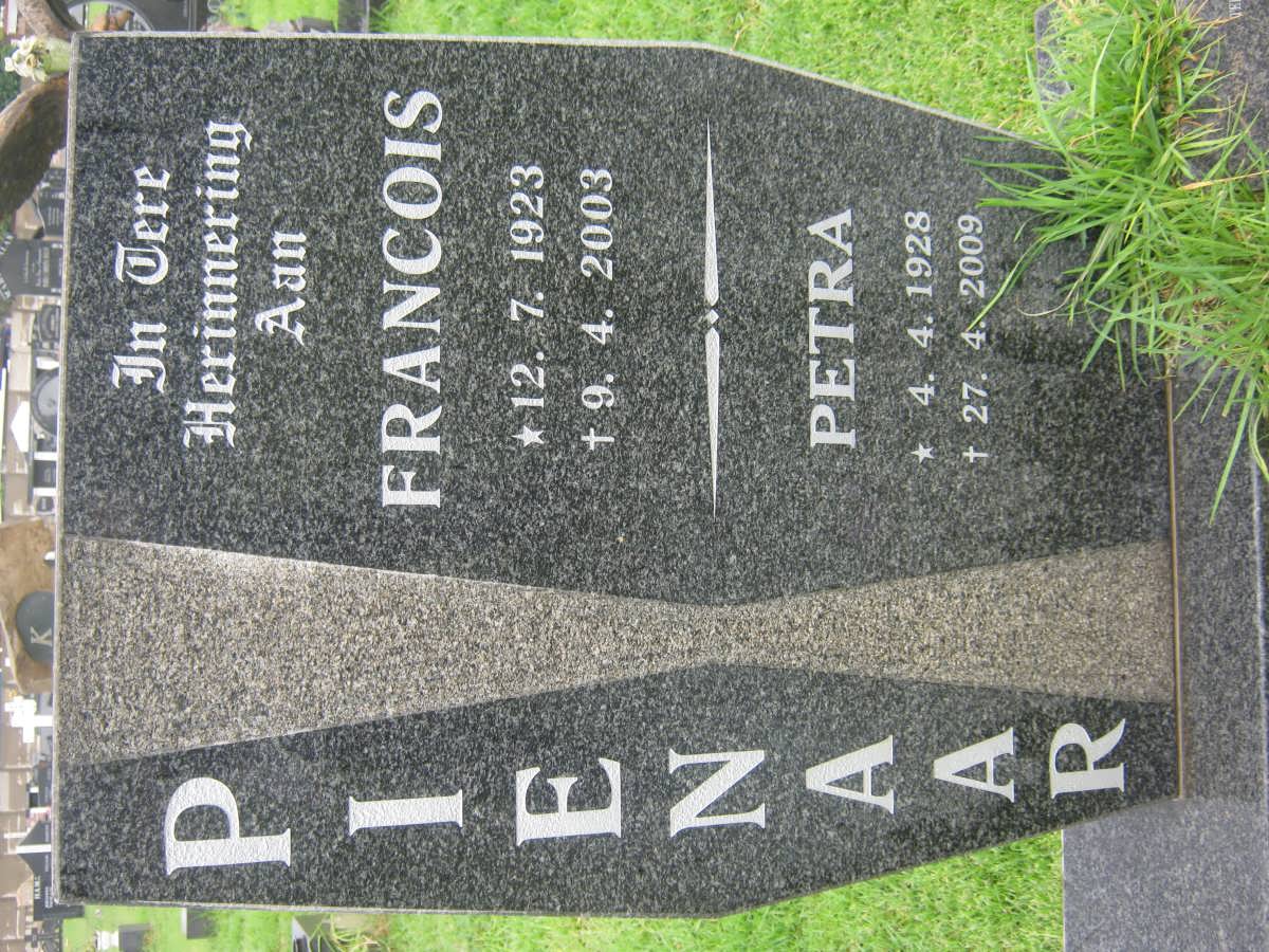 PIENAAR Francois 1923-2003 &amp; Petra 1928-2009