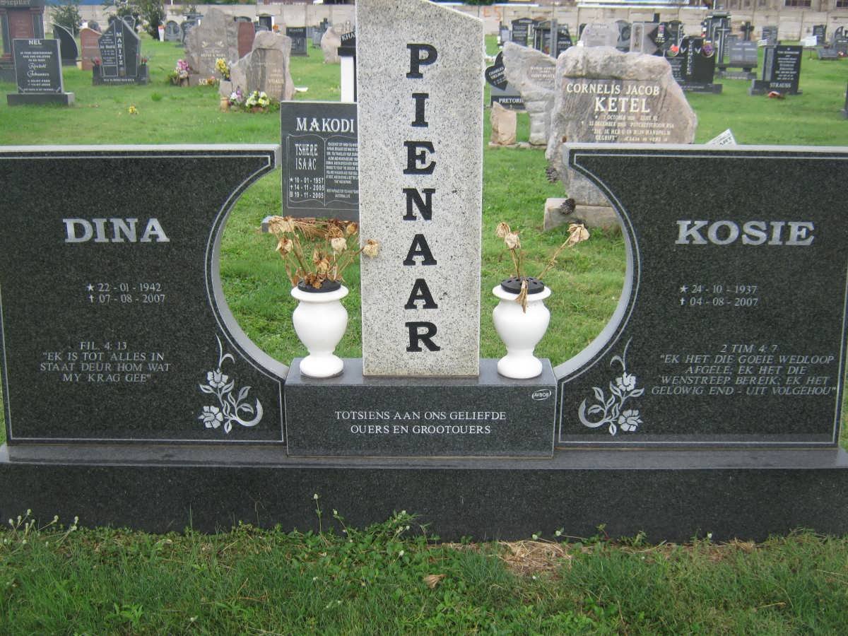 PIENAAR Kosie 1937-2007 &amp; Dina 1942-2007