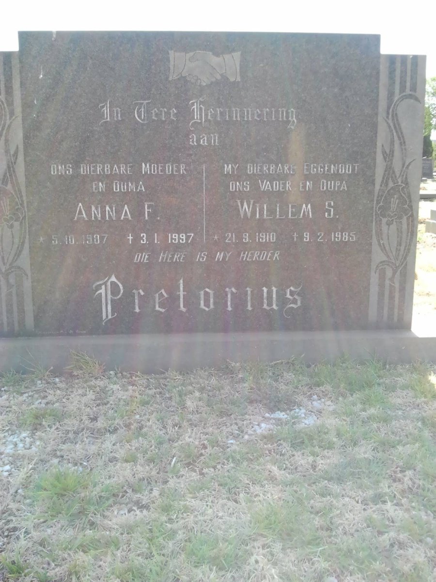 PRETORIUS Willem S. 1910-1985 &amp; Anna F. 1907-1997