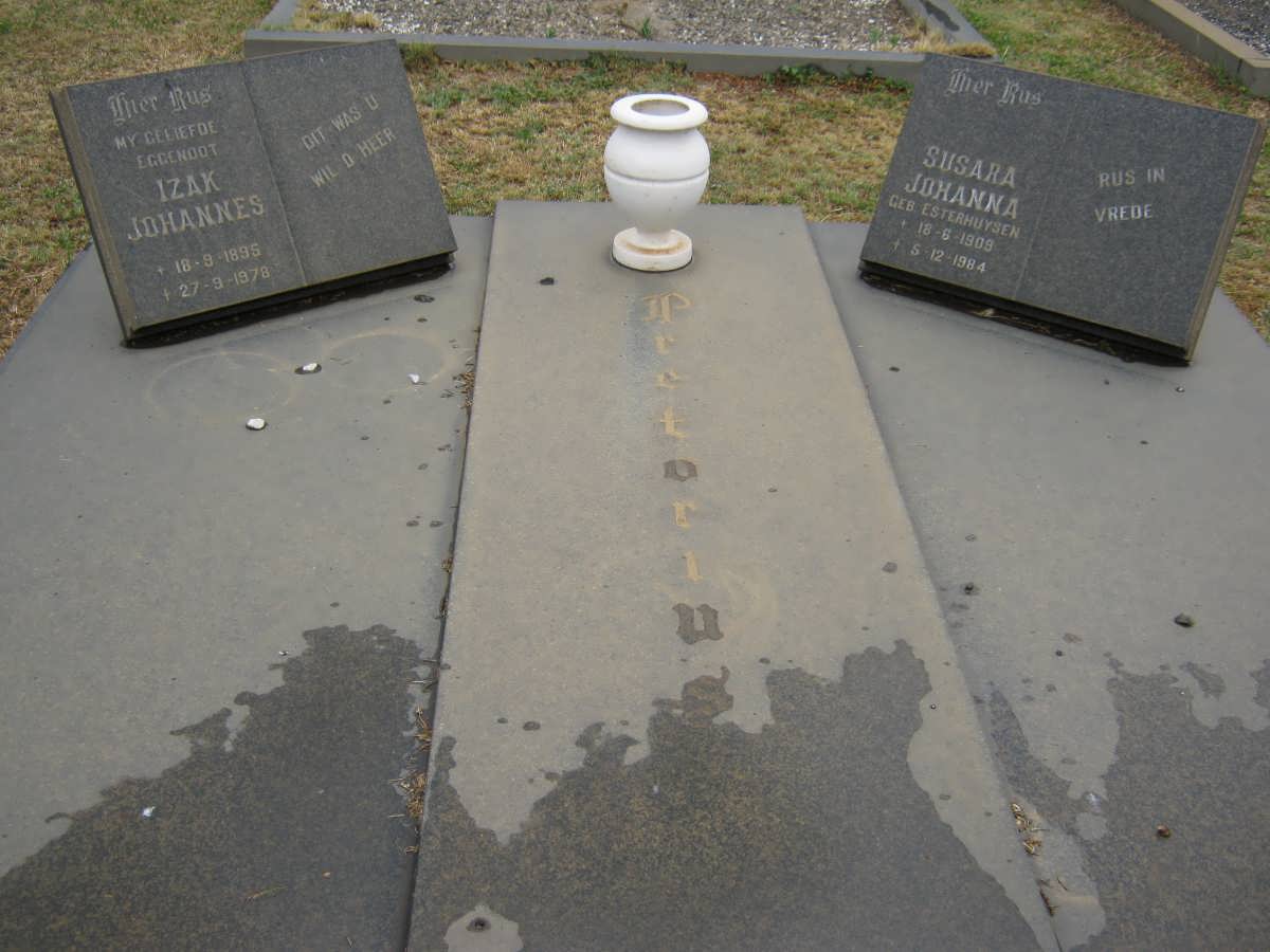 PRETORIUS Izak Johannes 1895-1978 &amp; Susara Johanna ESTERHUYSEN 1909-1984