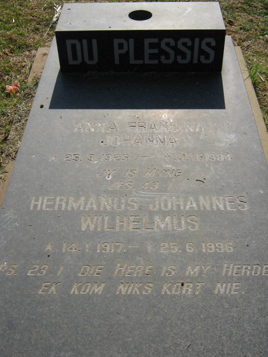 PLESSIS Hermanus Johannes Wilhelmus, du 1917-1996 &amp; Anna Francina Johanna 1925-1984