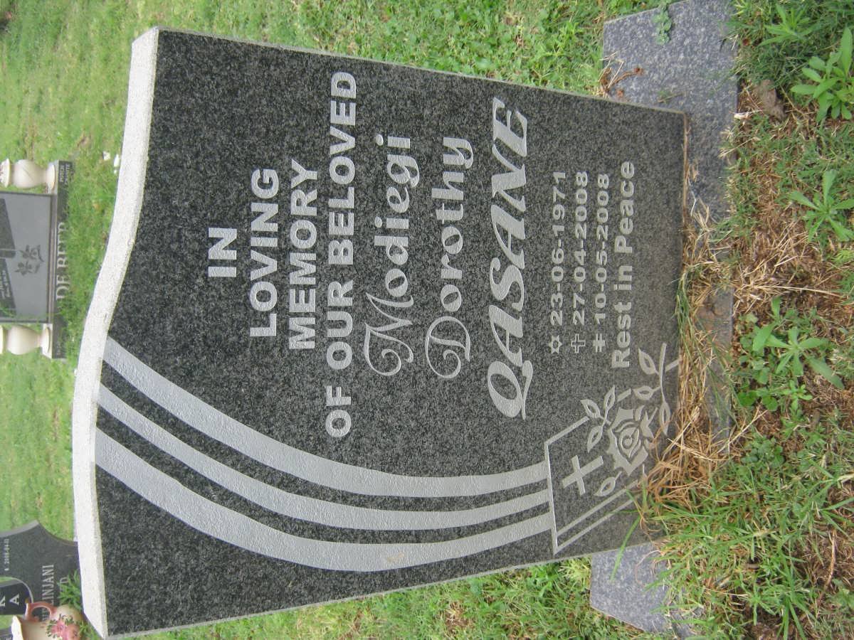 QASANE Modiegi Dorothy 1971-2008