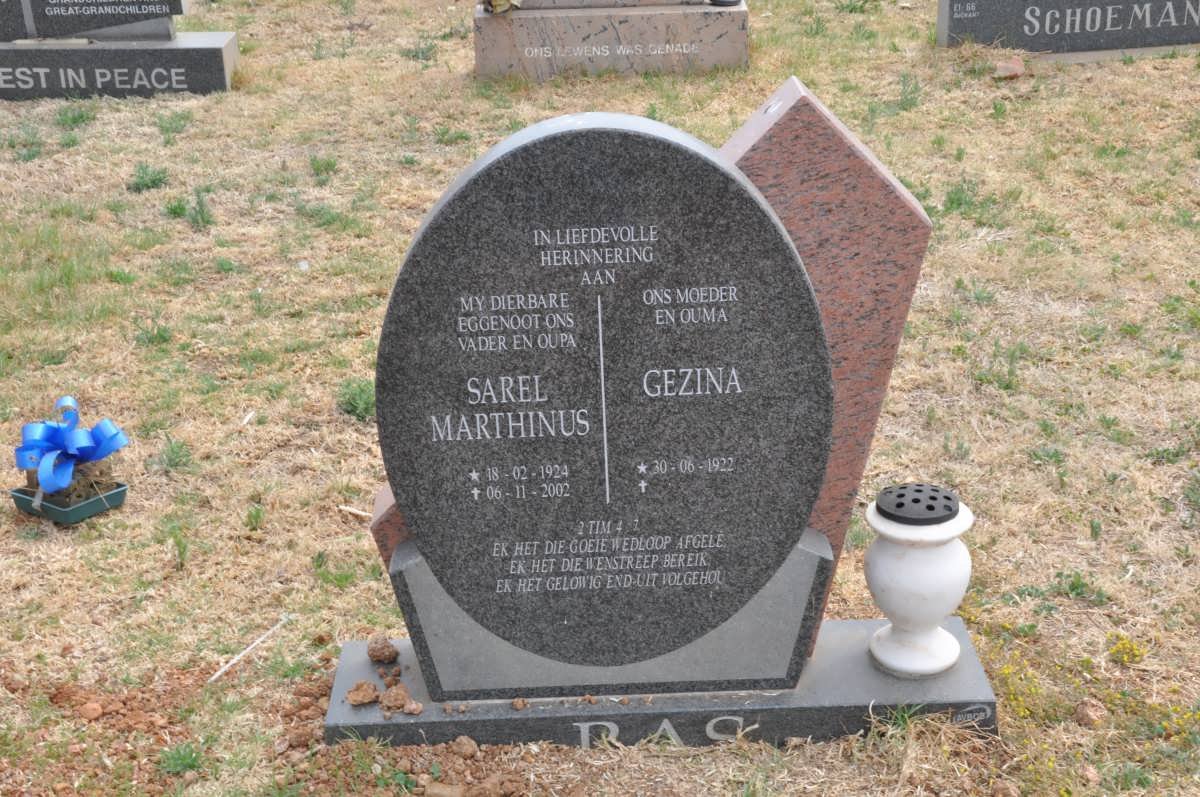 RAS Sarel Marthinus 1924-2002 &amp; Gezina 1922-