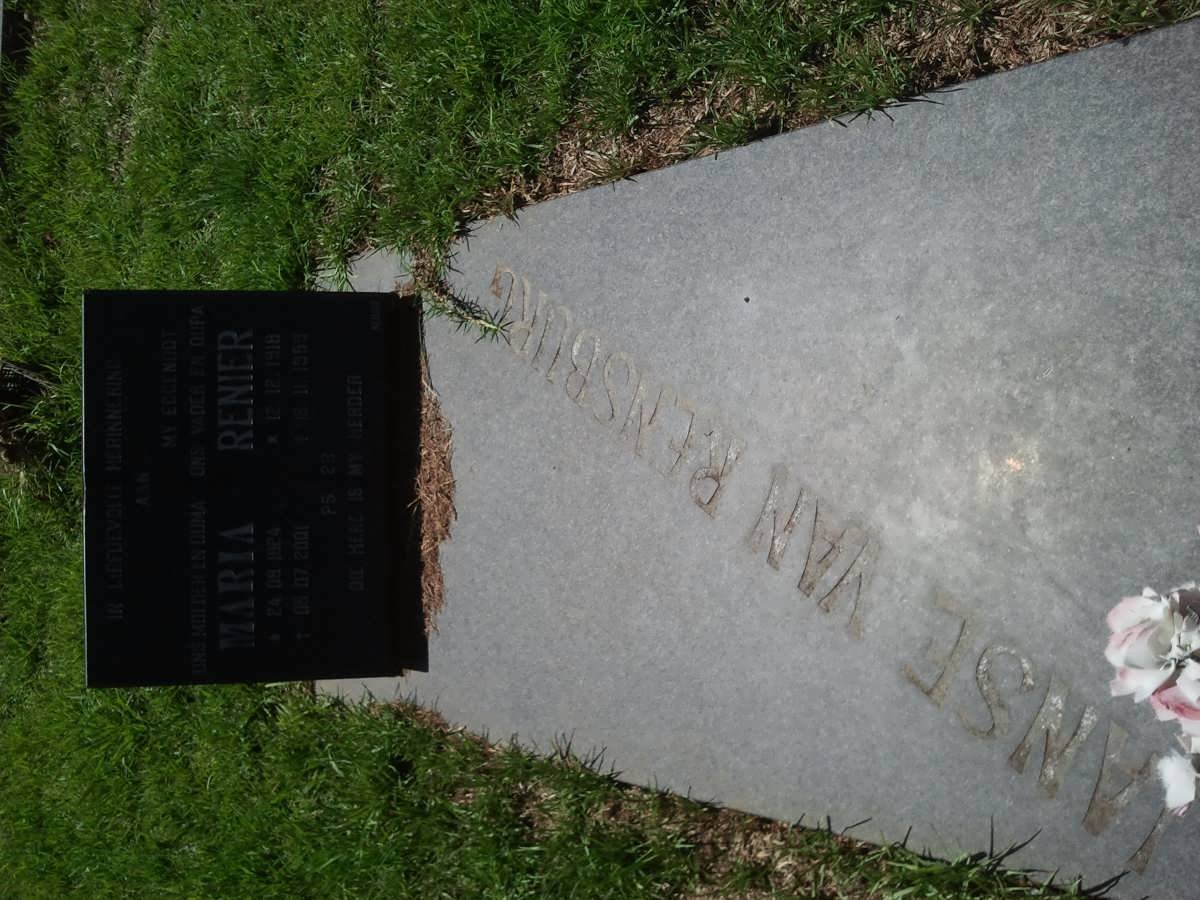 RENSBURG Renier, Janse van  1918-19?? &amp; Maria 1924-2001