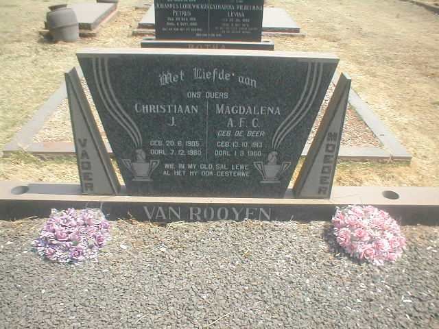 ROOYEN Christiaan J., van 1905-1980 &amp; Magdalena A.F.C. DE BEER 1913-1960