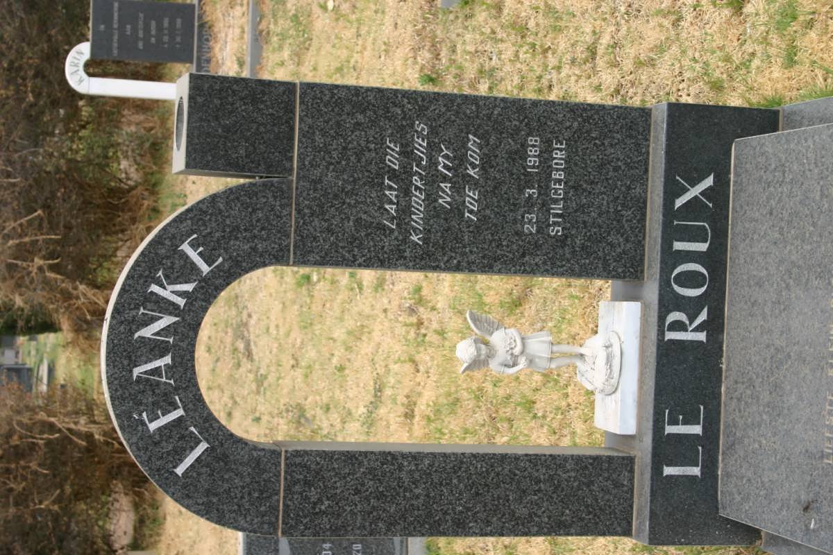 ROUX Leanke, le -1988