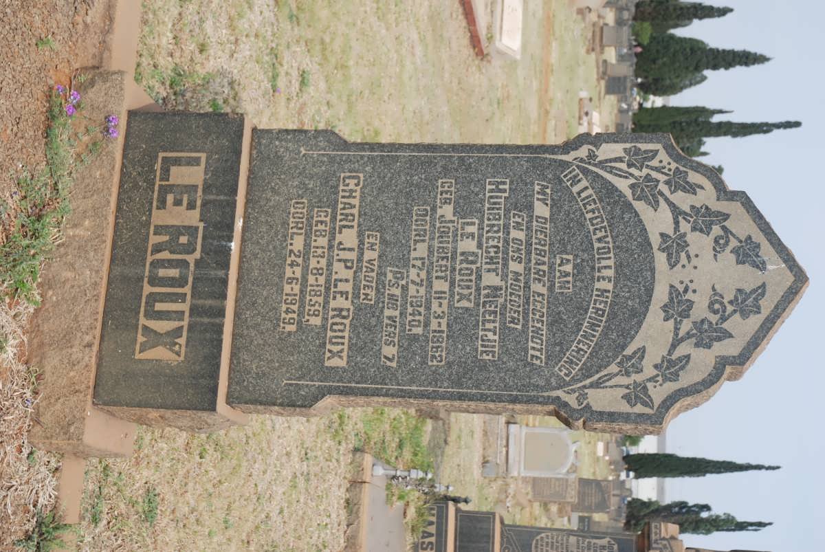 ROUX Charl J.P., le 1859-1949 &amp; Huibrecht Neeltjie JOUBERT 1862-1940 