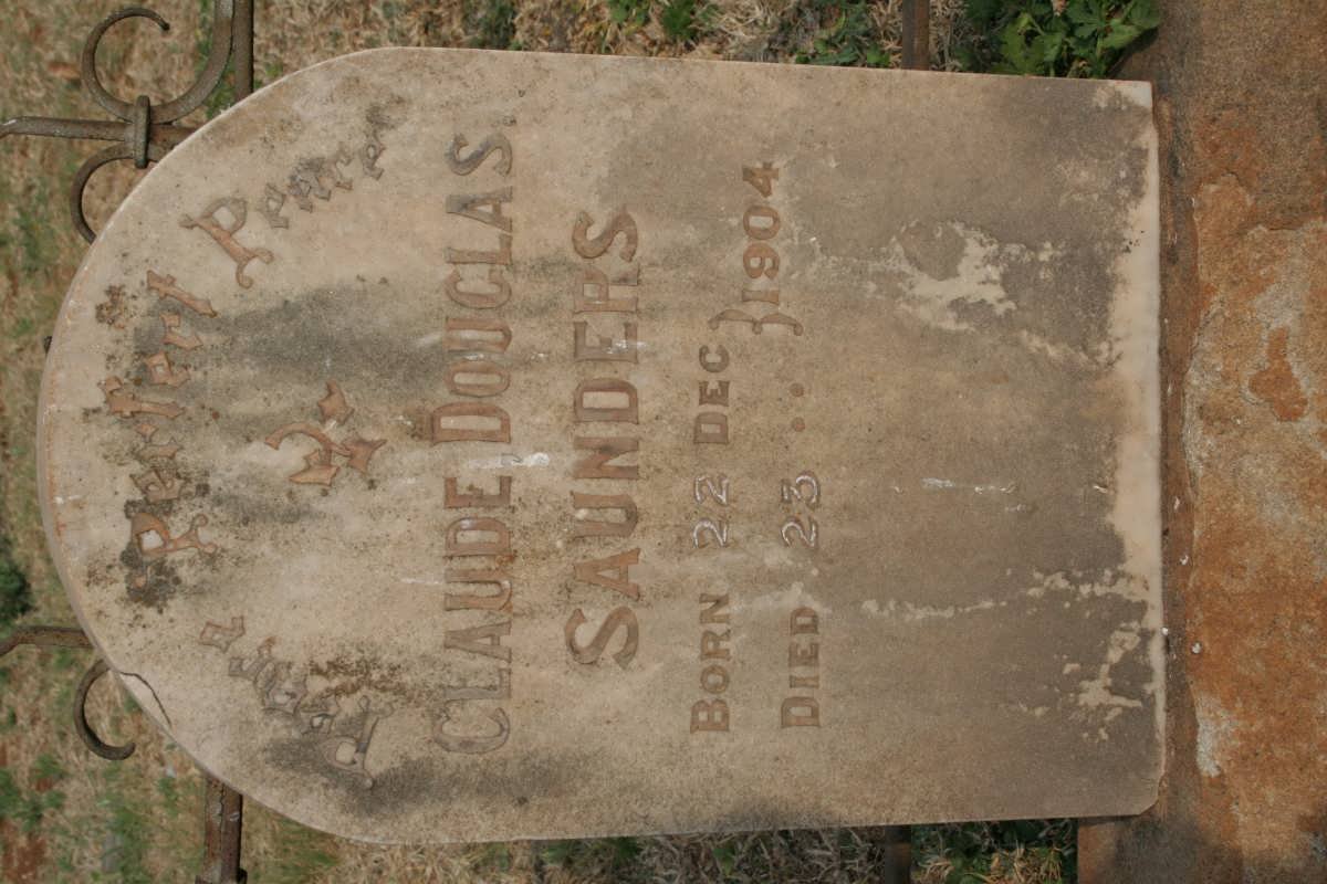 SAUNDERS Claude Douglas 1904-1904