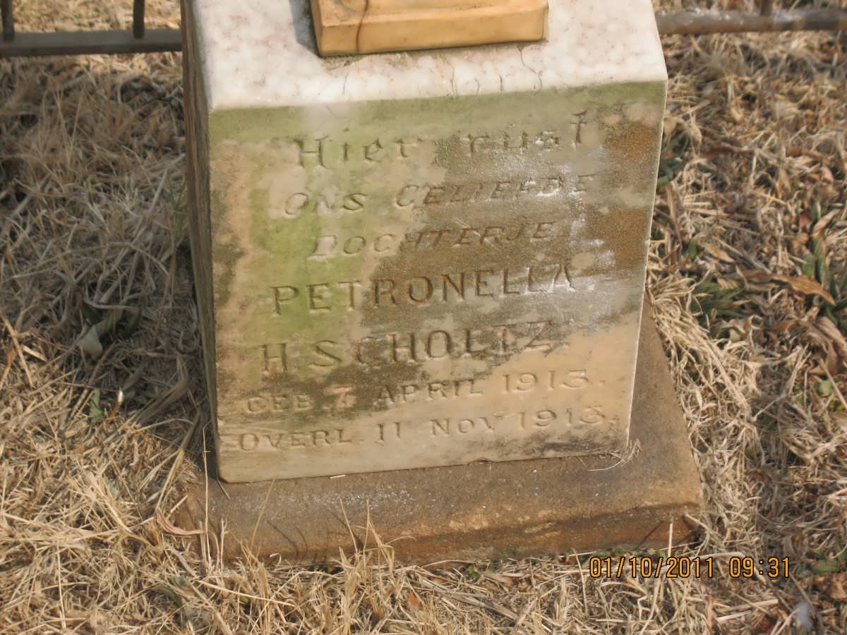 SCHOLTZ Petronella H. 1915-1915