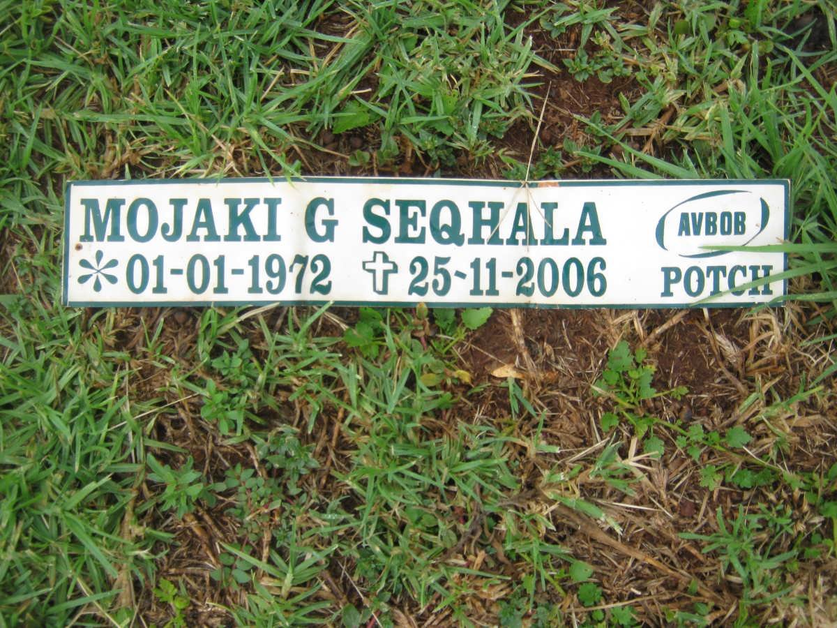 SEQHALA Mojaki G. 1972-2006